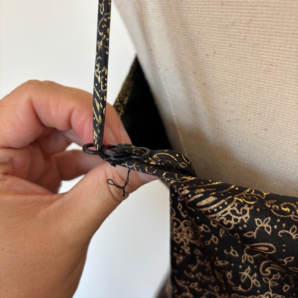 Vintage Black and Gold Paisley Chemise - Picture 6 of 11